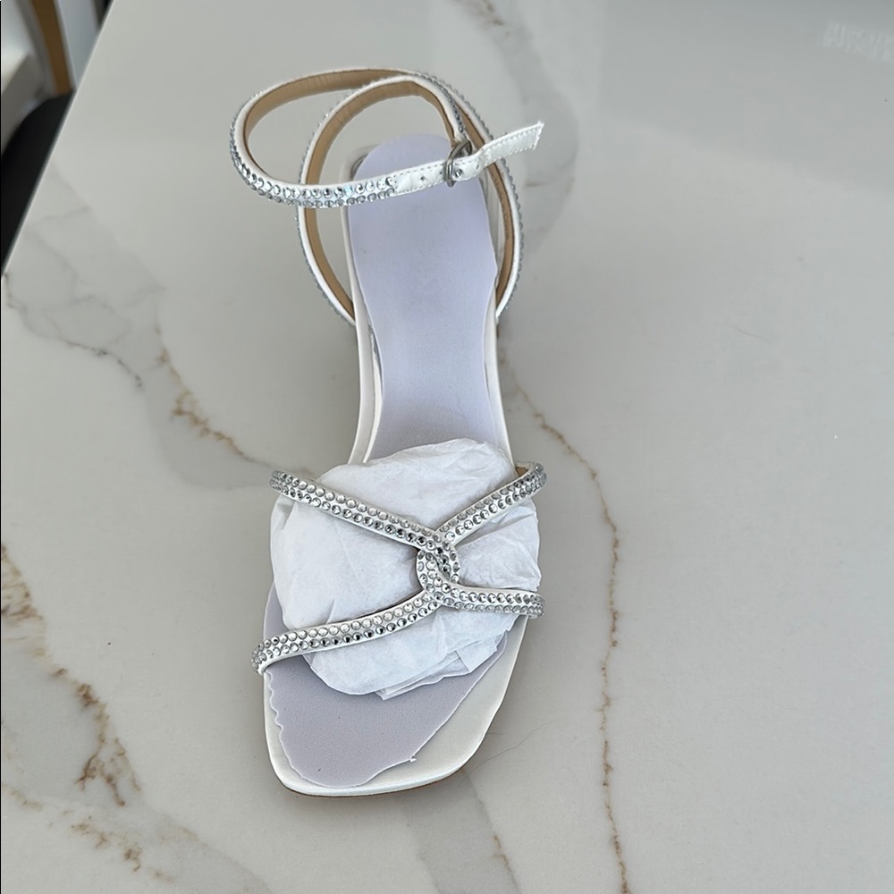Badgley Mischa Elegant White Strappy Women's Sandals-7